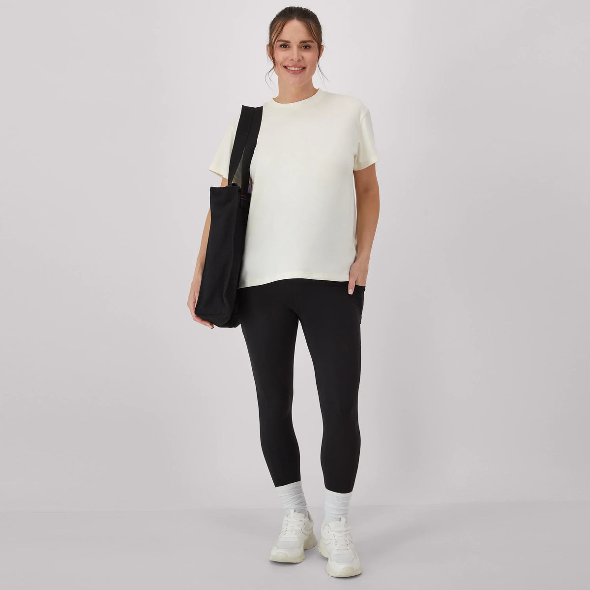 Hanes Maternity Women's Short Sleeve T-Shirt